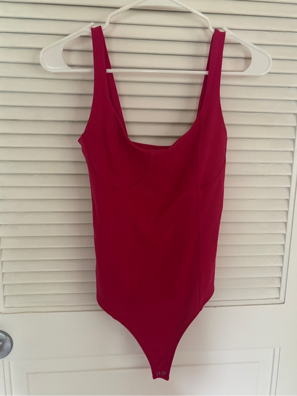 Abercrombie & Fitch Deep Pink Scoop Bodysuit